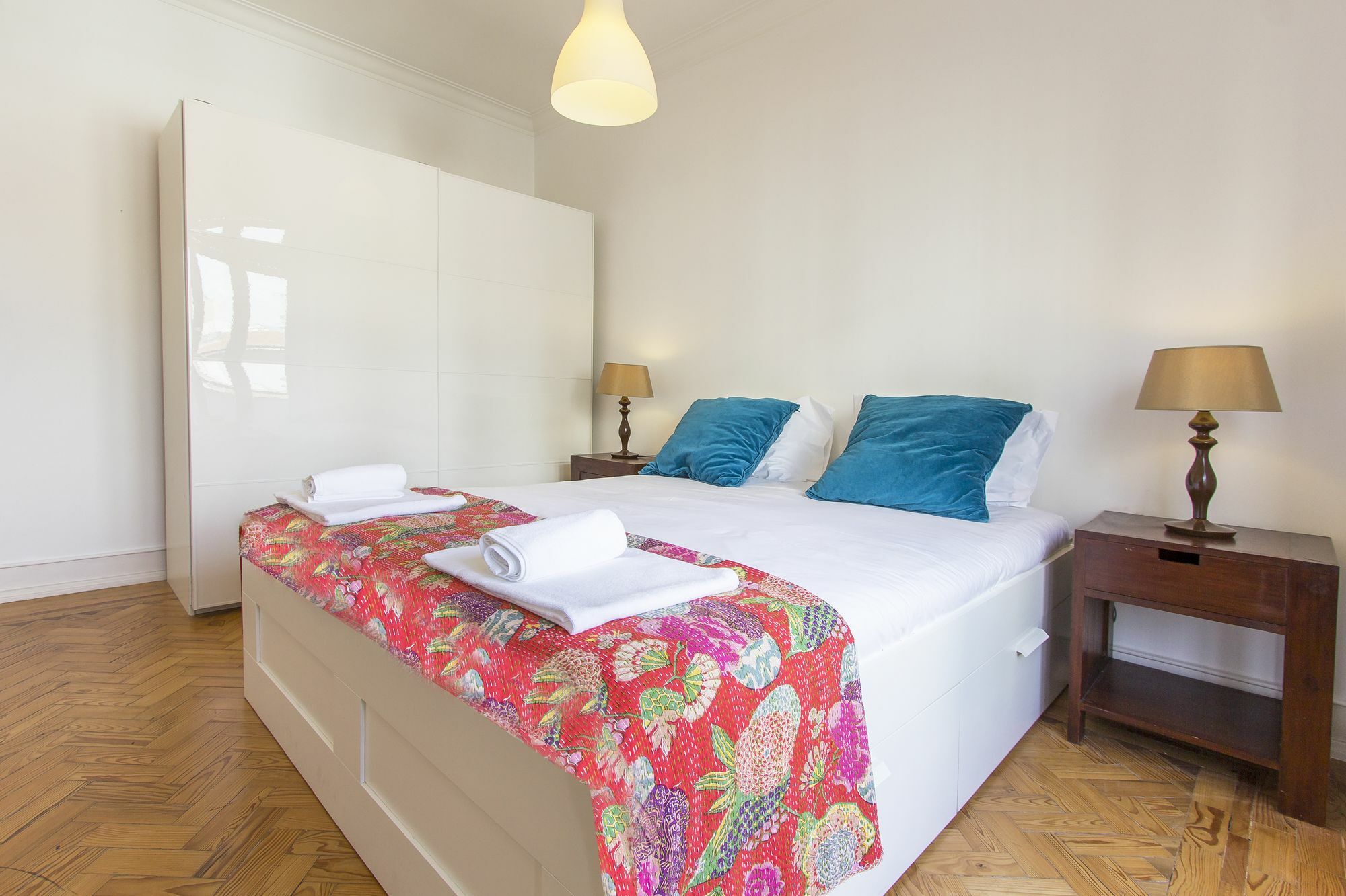 Appartamento Saldanha Concept By Homing Lisbona Esterno foto